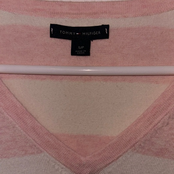 NWOT - Tommy Hilfiger White and Pink V-Neck Sweater - Picture 3 of 7
